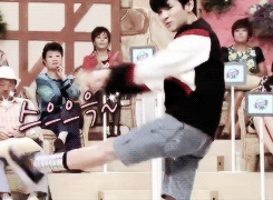 tumblr_mtupgrnSH61re68qao8_250.gif