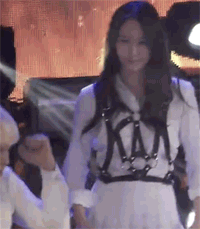 a182b37d033c63a4cf47c61474f2eee8.gif