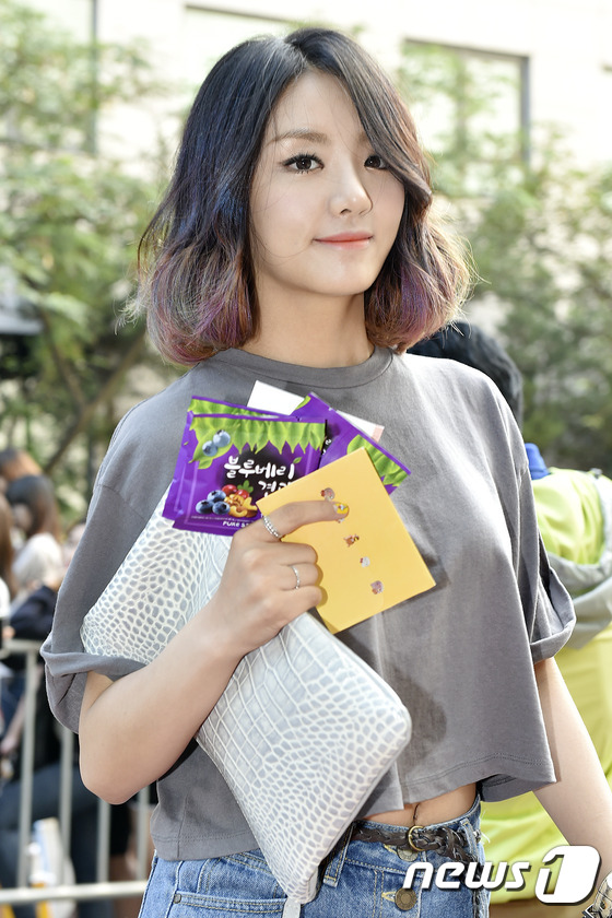 Kpop Top Story on September 3, girl group LADIES' CODE EunB died in a